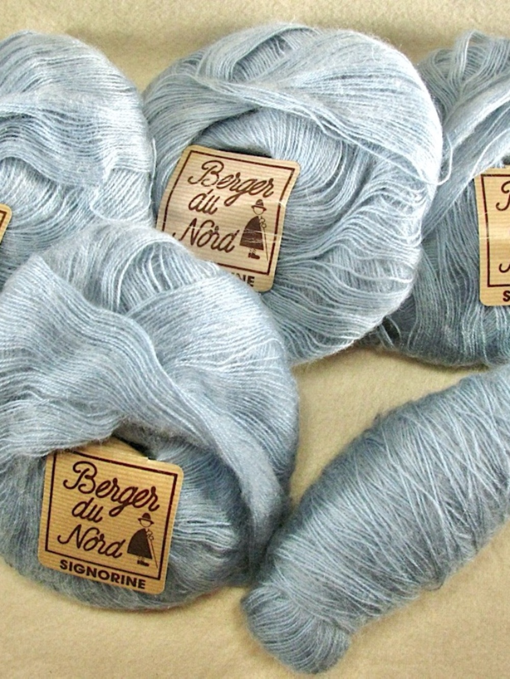 Mohair Blend Yarn Pale Blue Acrylic Kid Mohair 50g Berger du Nord France x4+